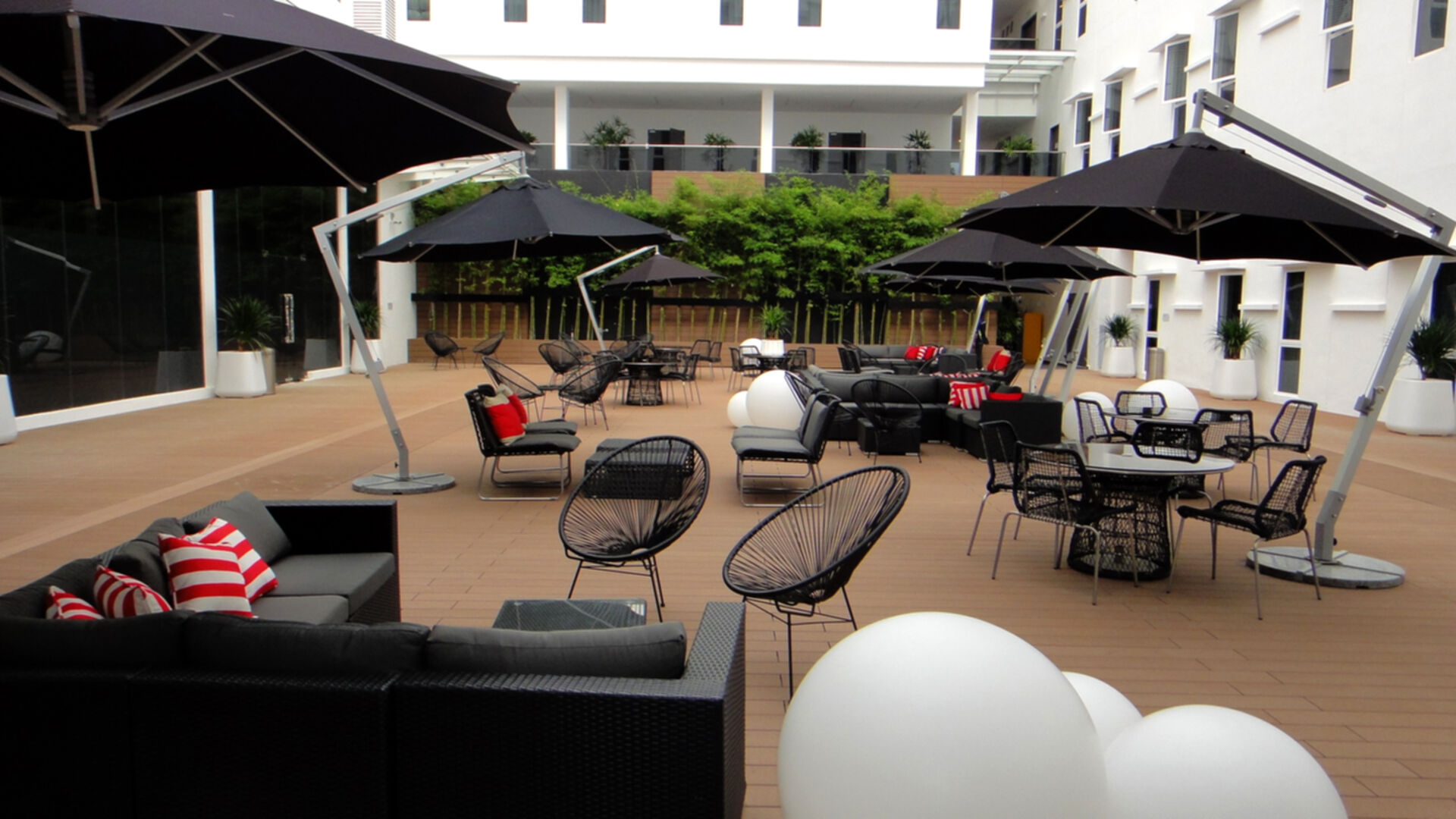 Restaurant und Hotelgewerbe_Terrasse Gewerbliche Nutzung_Hotel