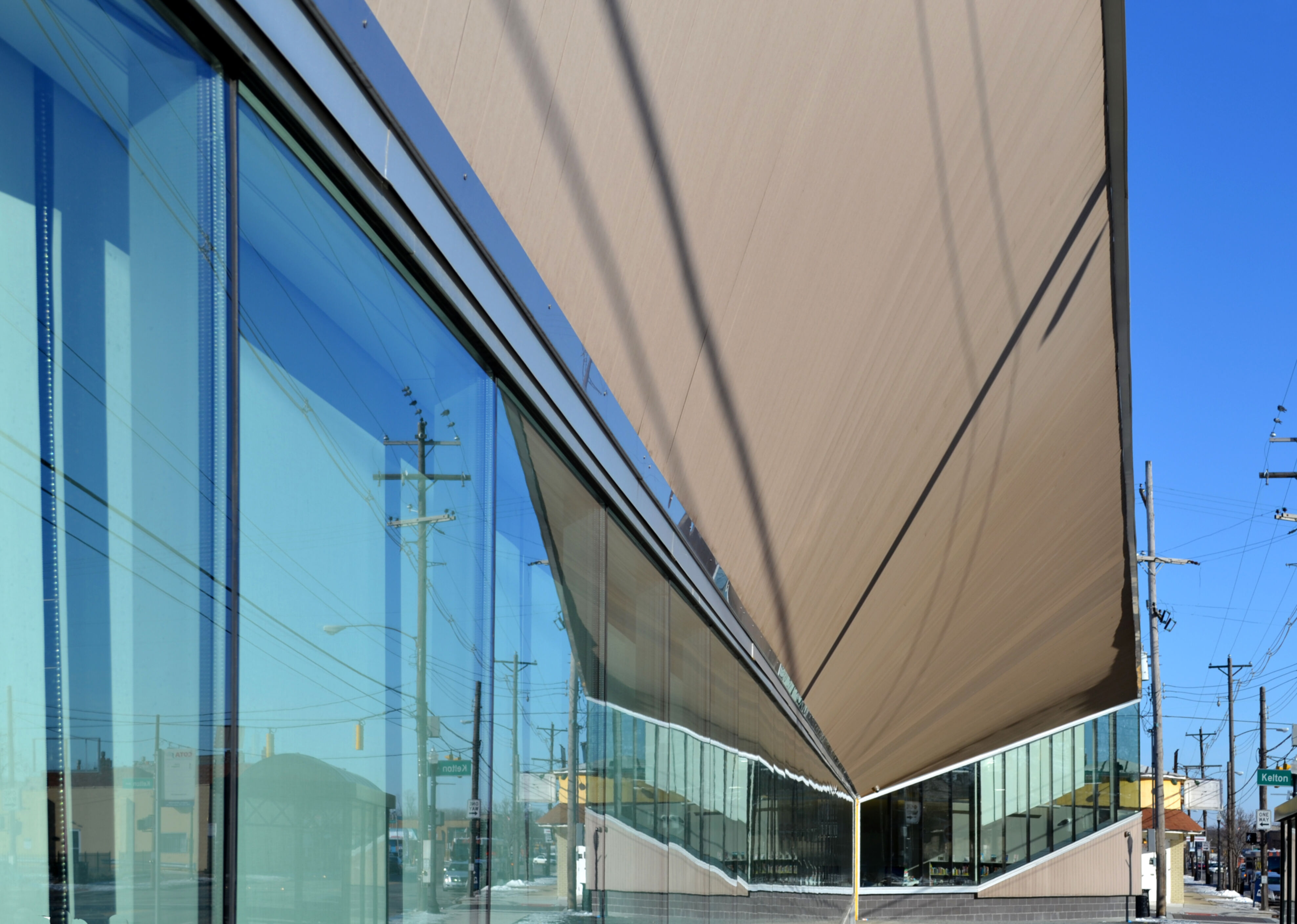 Institutionelle Einrichtungen_Dachuntersicht_Ausstellung, Museum