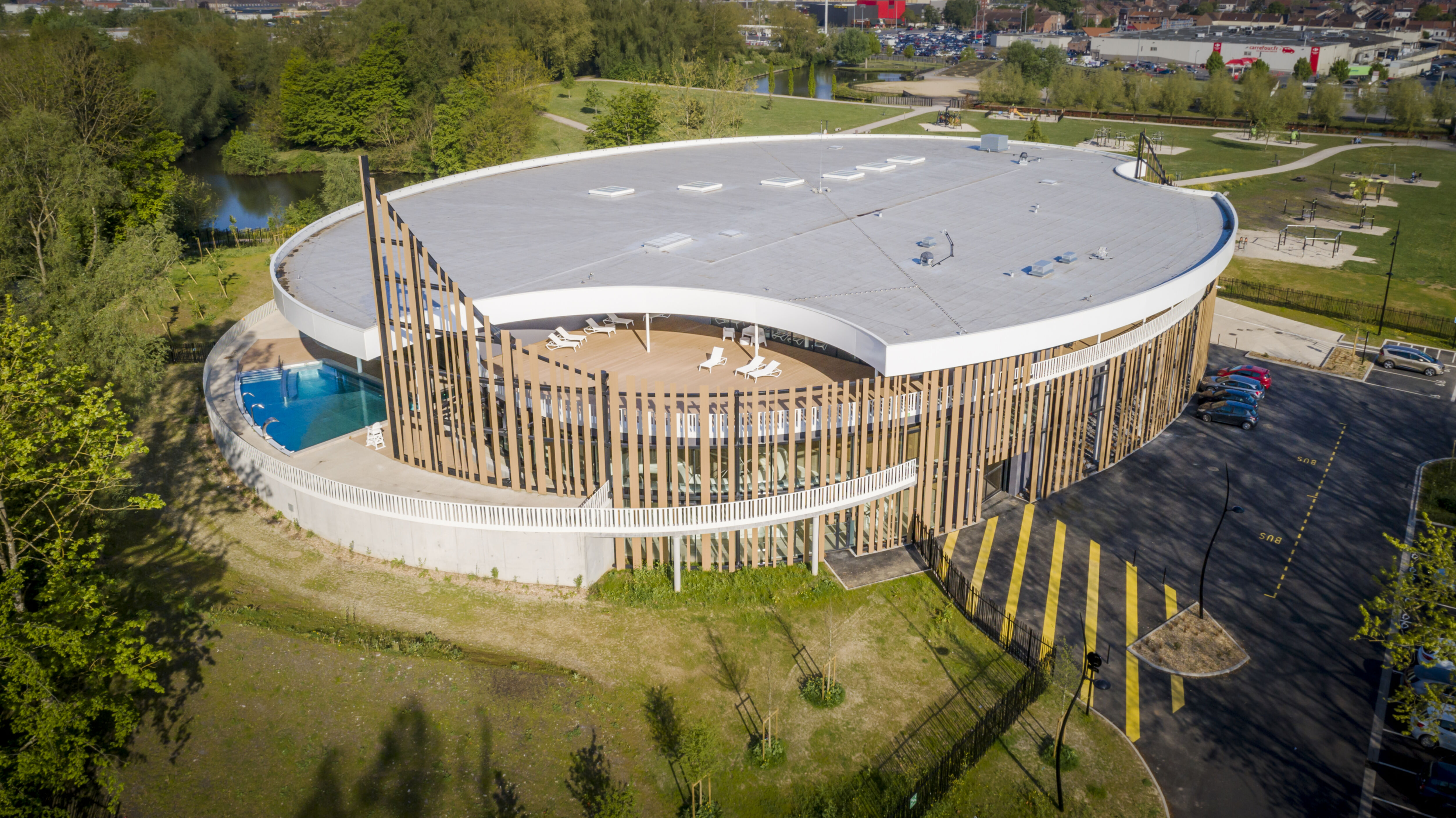 Wohngebäude_Verti & Horiz Fassadenverkleidung _Wohnhaus