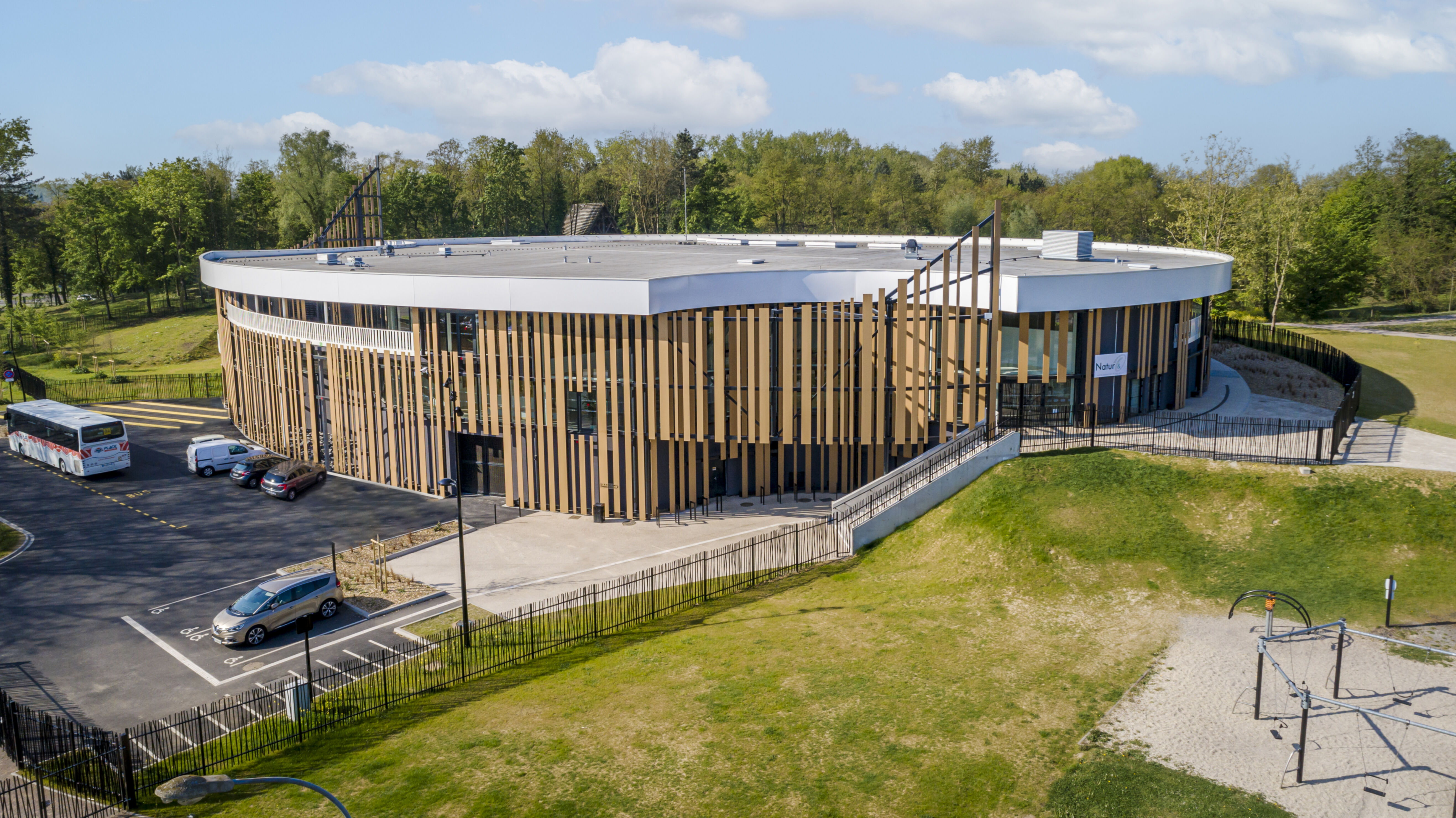 Wohngebäude_Verti & Horiz Fassadenverkleidung _Wohnhaus