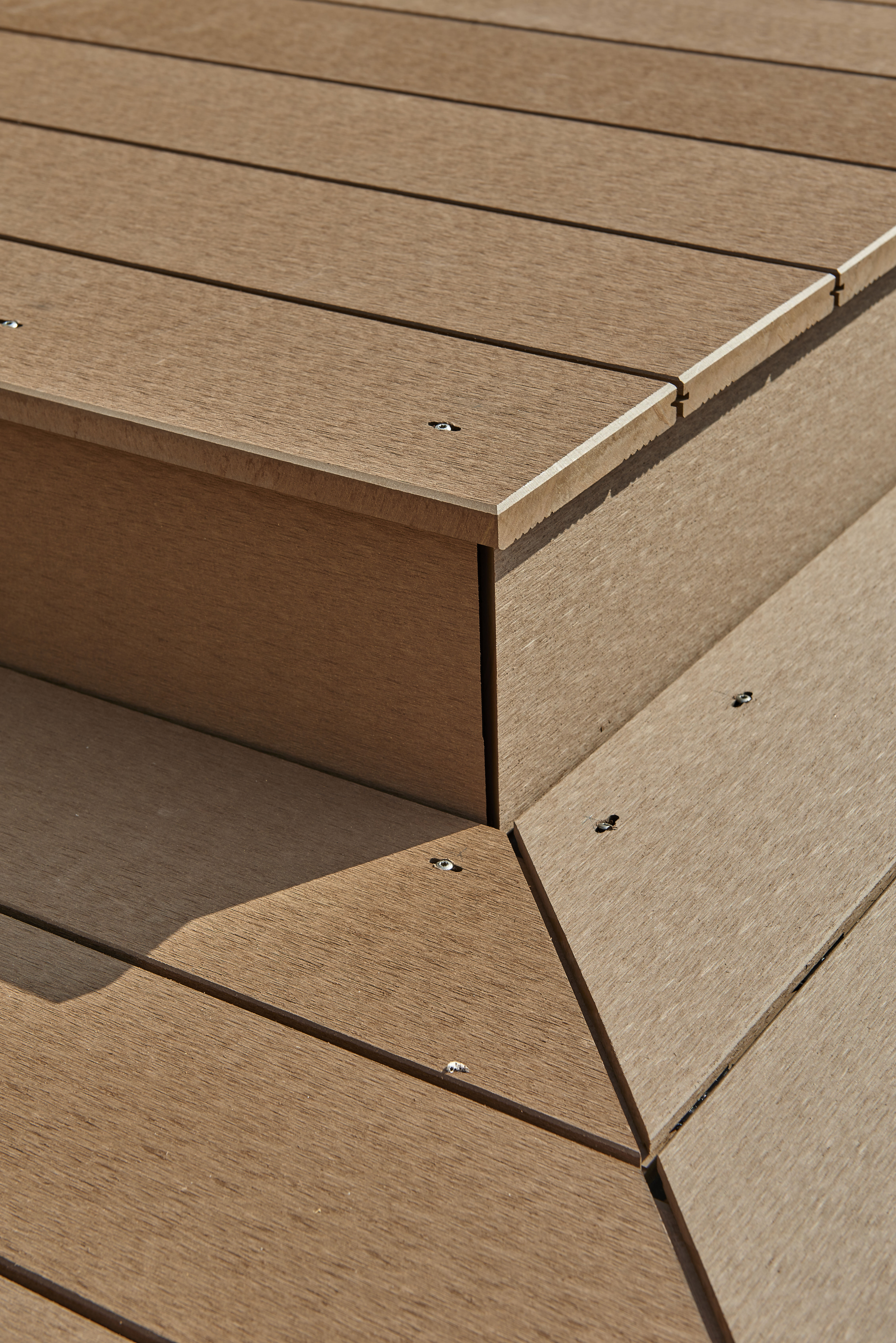 Privathaus_Dachanlage, Balk., Laufgang_Privatresidenz