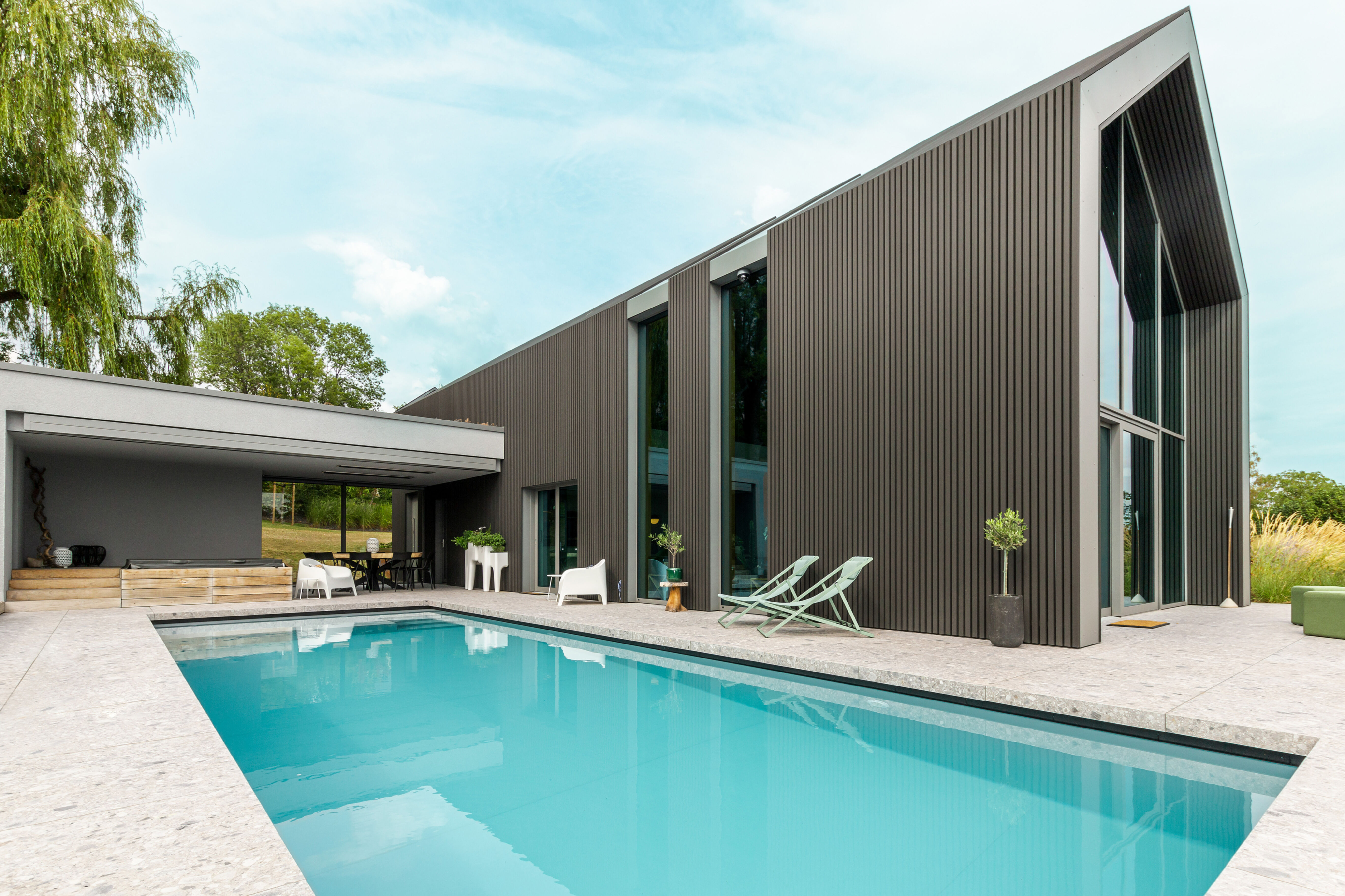 Privathaus_Offene Fassadenverkleidung - verti._Privatresidenz